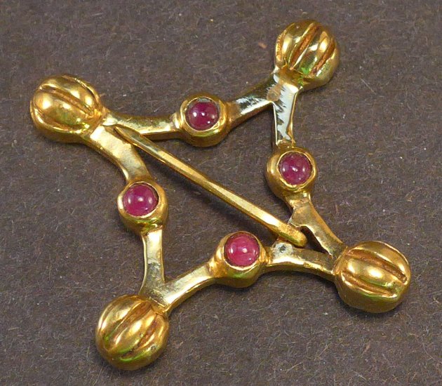(image for) Ruby Brooch - Click Image to Close