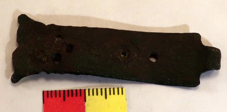 (image for) Tudor Book Clasp - Click Image to Close