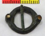 (image for) Tiny Ring Brooch