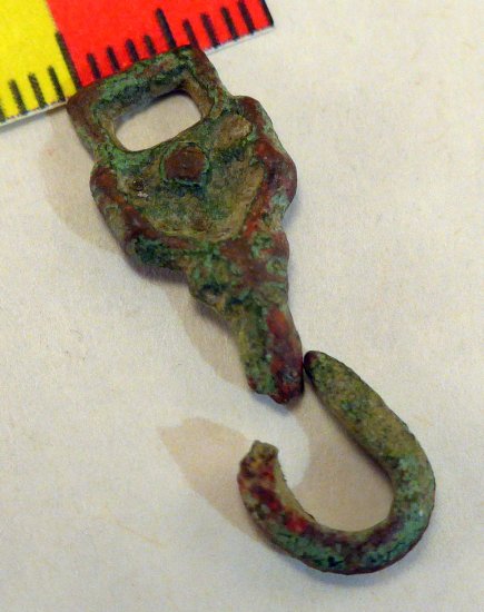 (image for) Tudor Dress Hook - Click Image to Close