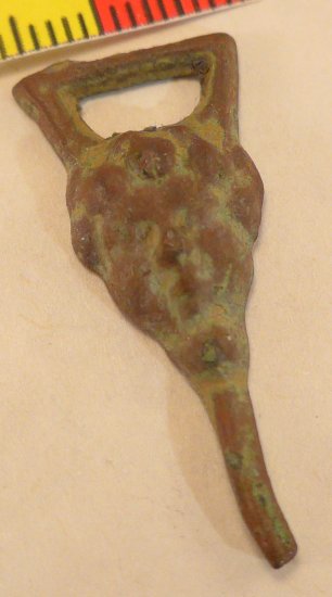 (image for) Tudor Dress Hook - Click Image to Close