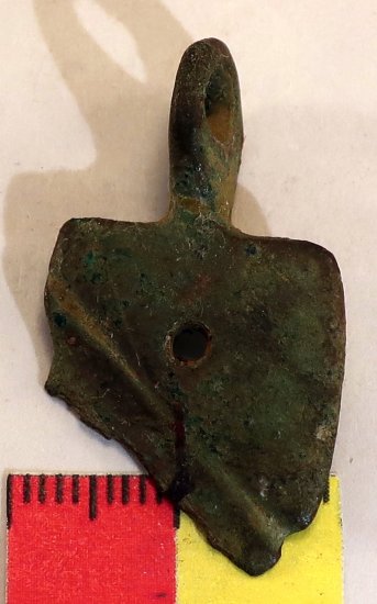 (image for) Tudor Dress Hook - Click Image to Close