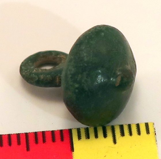 (image for) Tudor Nipple Button - Click Image to Close